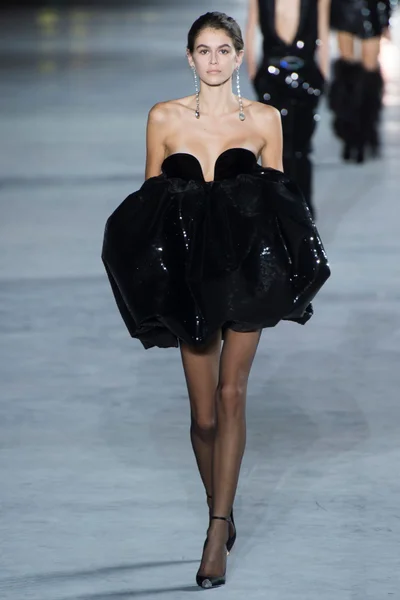 Look 76
